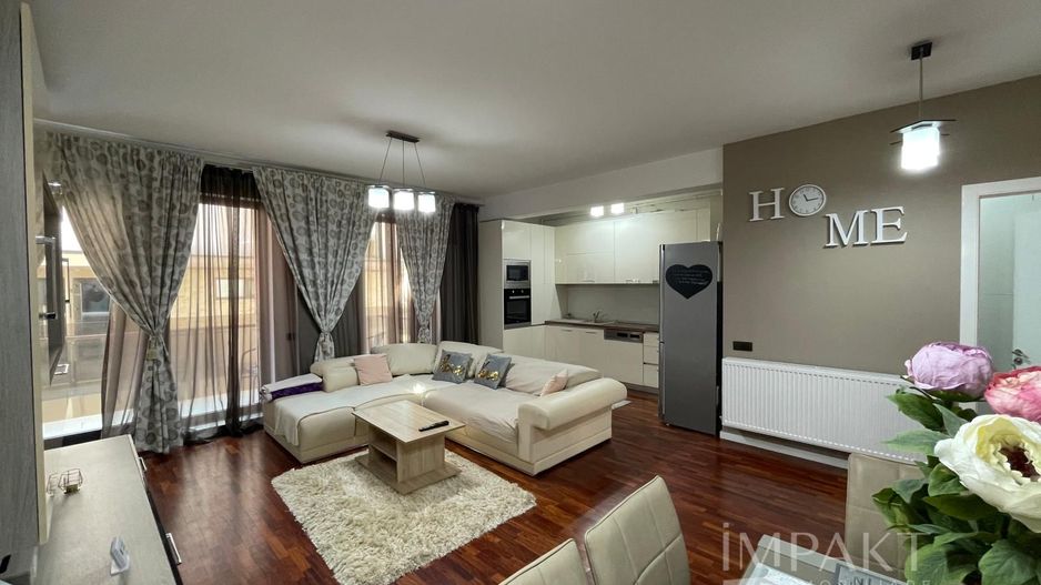 Apartament lux,  prima inchiriere-  4 camere + 2 locuri parcare - Poză 1