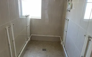 Proprietate industriala  la 35 km de TM - Poză 41