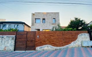 Casă / Vilă cu 6 camere de vânzare în Central, Mangalia - Poză 5