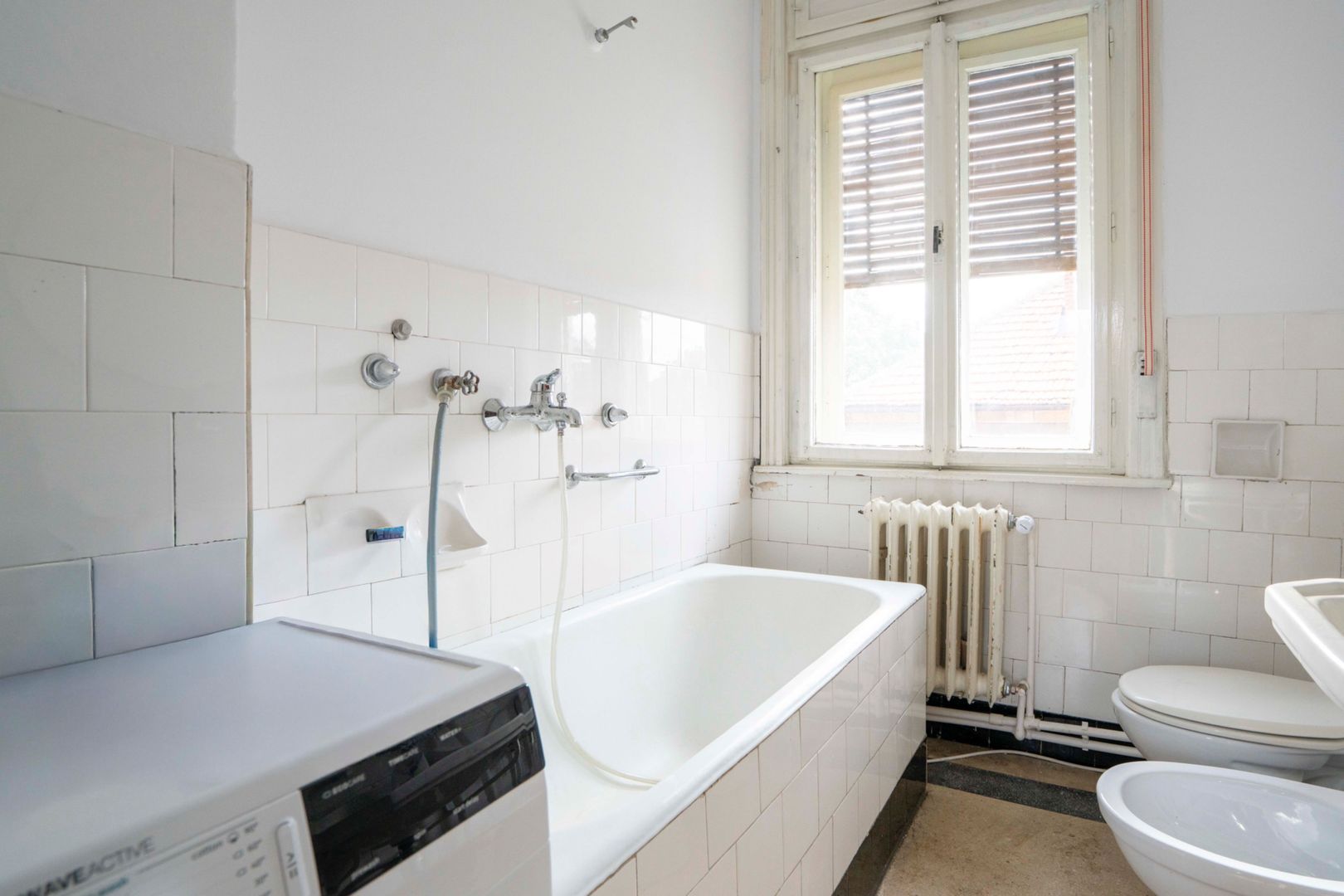 Apartament 3 camere ultracentral cu garaj si beci - Poză 9