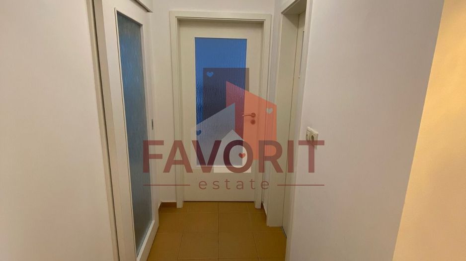 Etaj intermediar. Mobilat si utilat. Cu centrala proprie - Poză 7