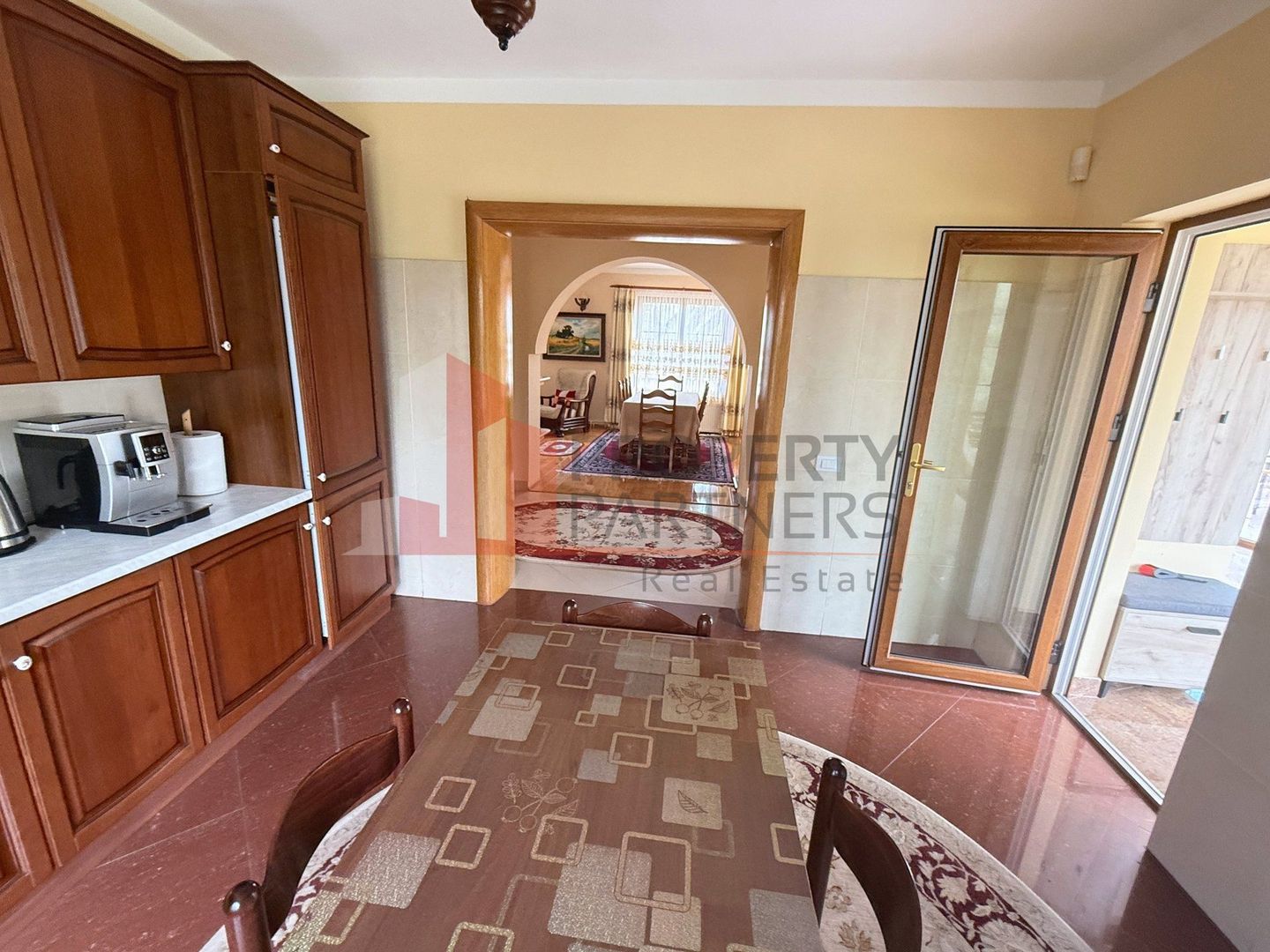 Casă 5 dormitoare + casă de oaspeți, priveliște Piatra Craiului, Sohodol-Bran - Poză 18