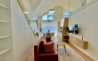 Penthouse 3 camere, 107 mp utili + logie 18 mp, vedere panoramică spre munți - Poză 14