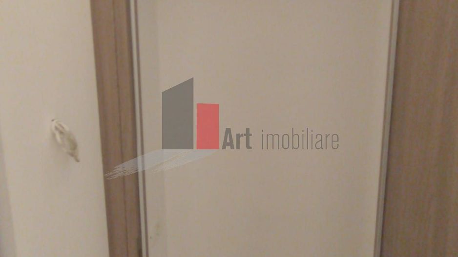 Vânzare apartament 3 camere Piața Reșița - Poză 8