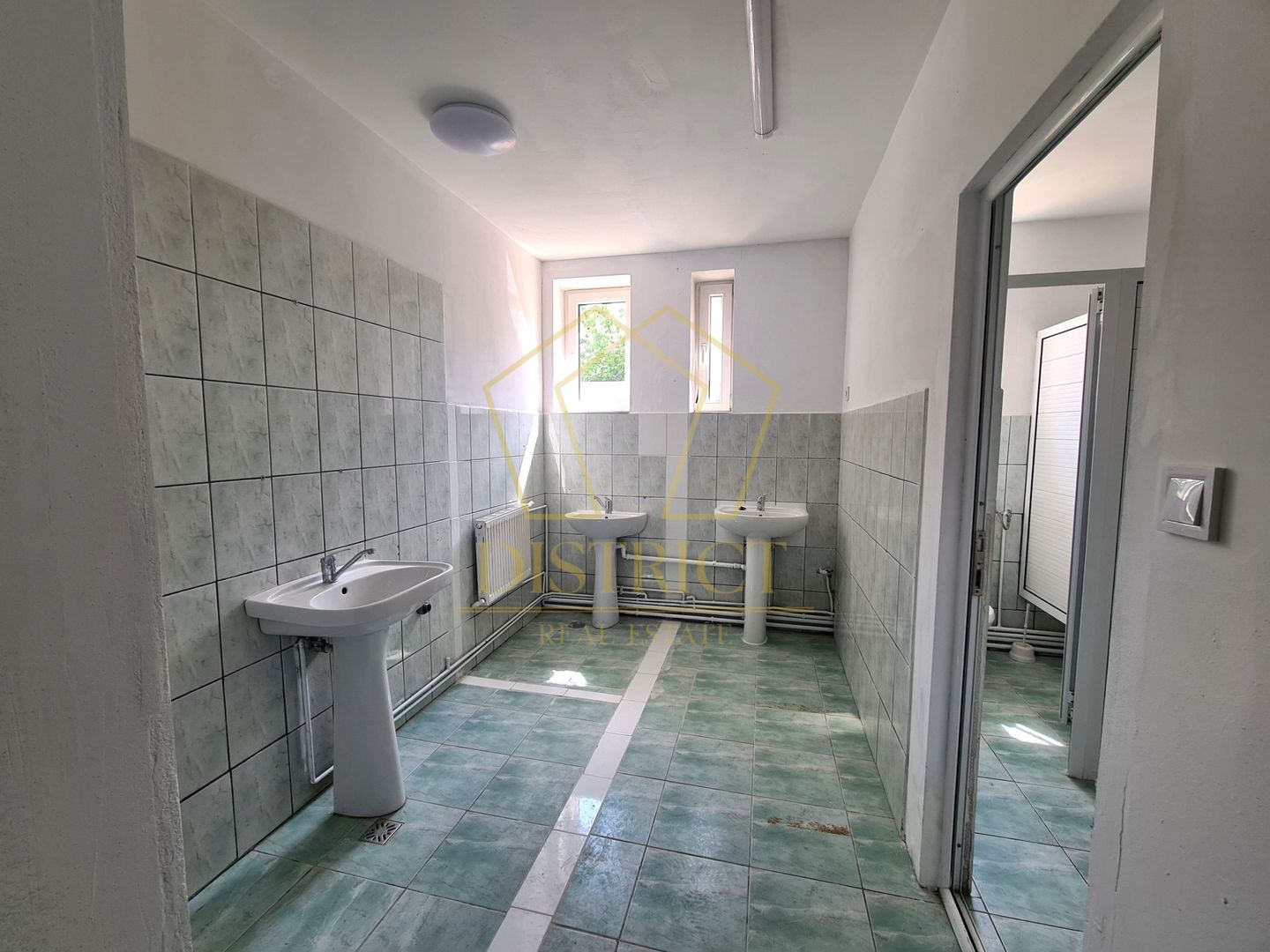Clădire de birouri cu hala industriala si teren 1464mp | Mehala - Poză 16