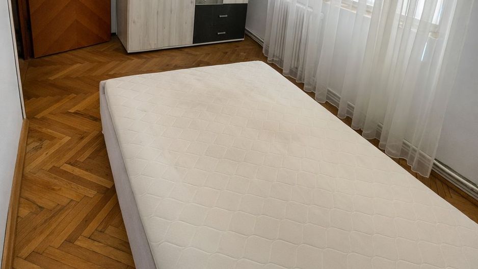 Apartament 3 Camere De Vanzare| Semidecomandat | 66mp | Manastur - Poză 2