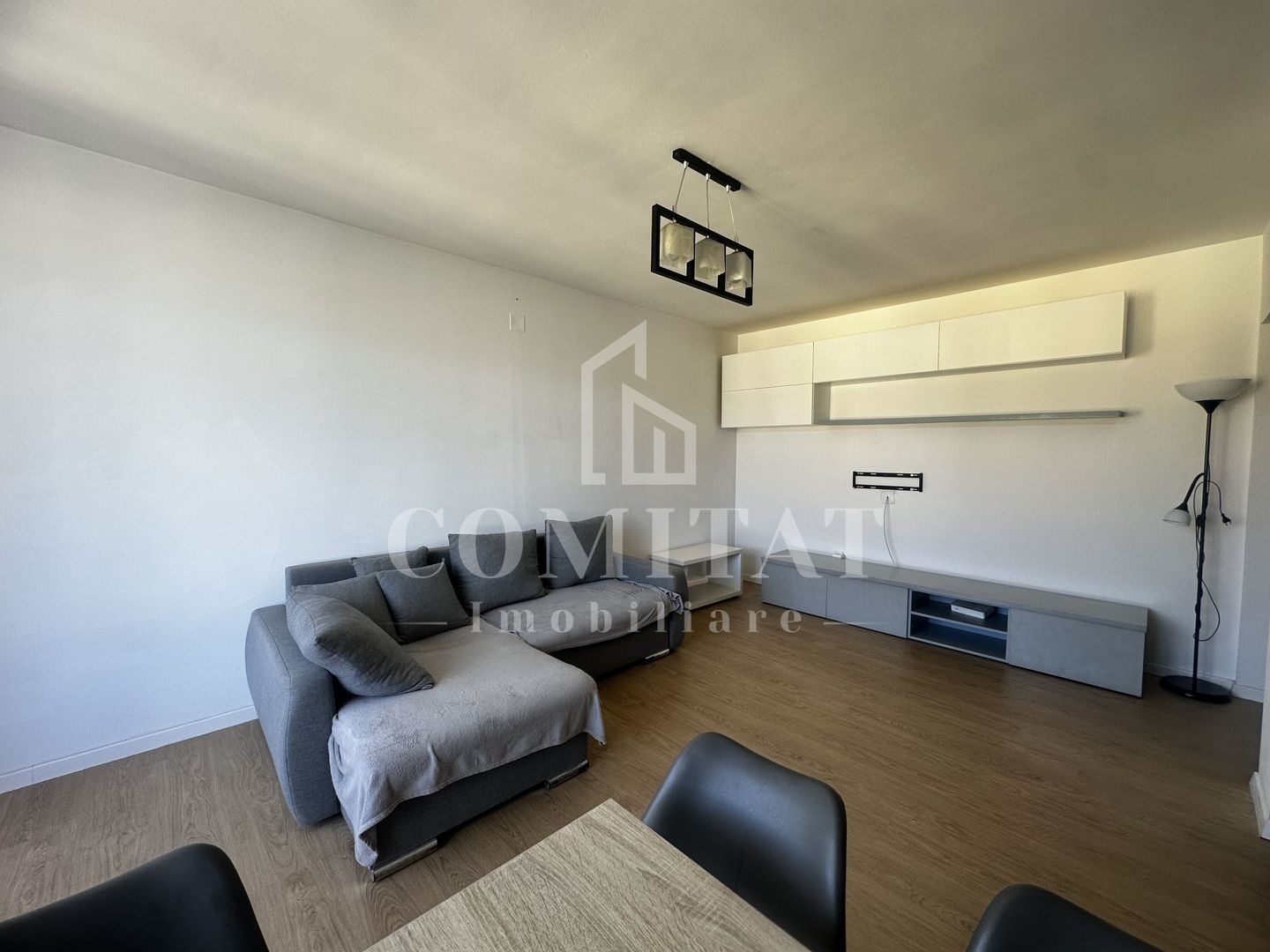 Apartament la etaj intermediar | 3 camere | Zona Eroilor - Poză 4
