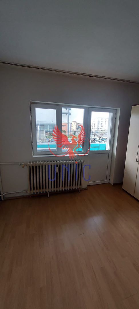 Apartament 3 camere, vis-a-vis de Polivalenta! - Poză 6