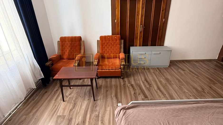 cladire istorica| Iosefin| 2 dormitoare| centrala proprie| camere inalte| - Poză 2