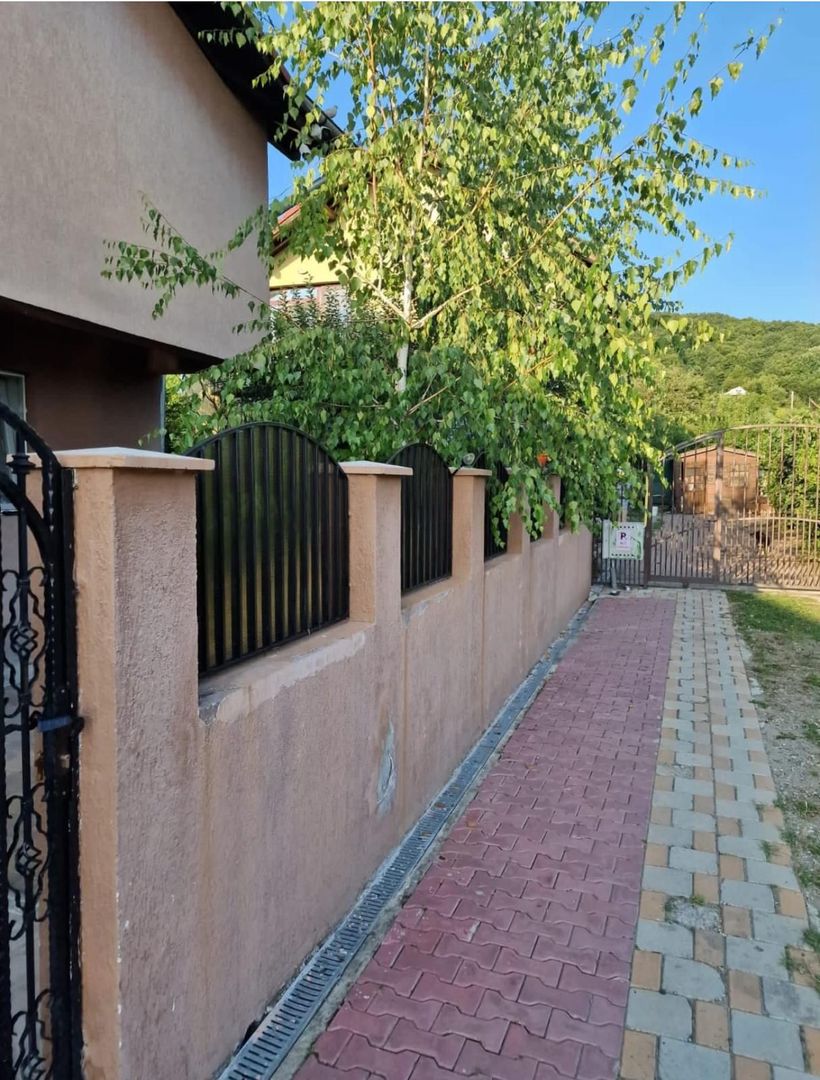 Casa de vanzare / Goranu - Poză 9