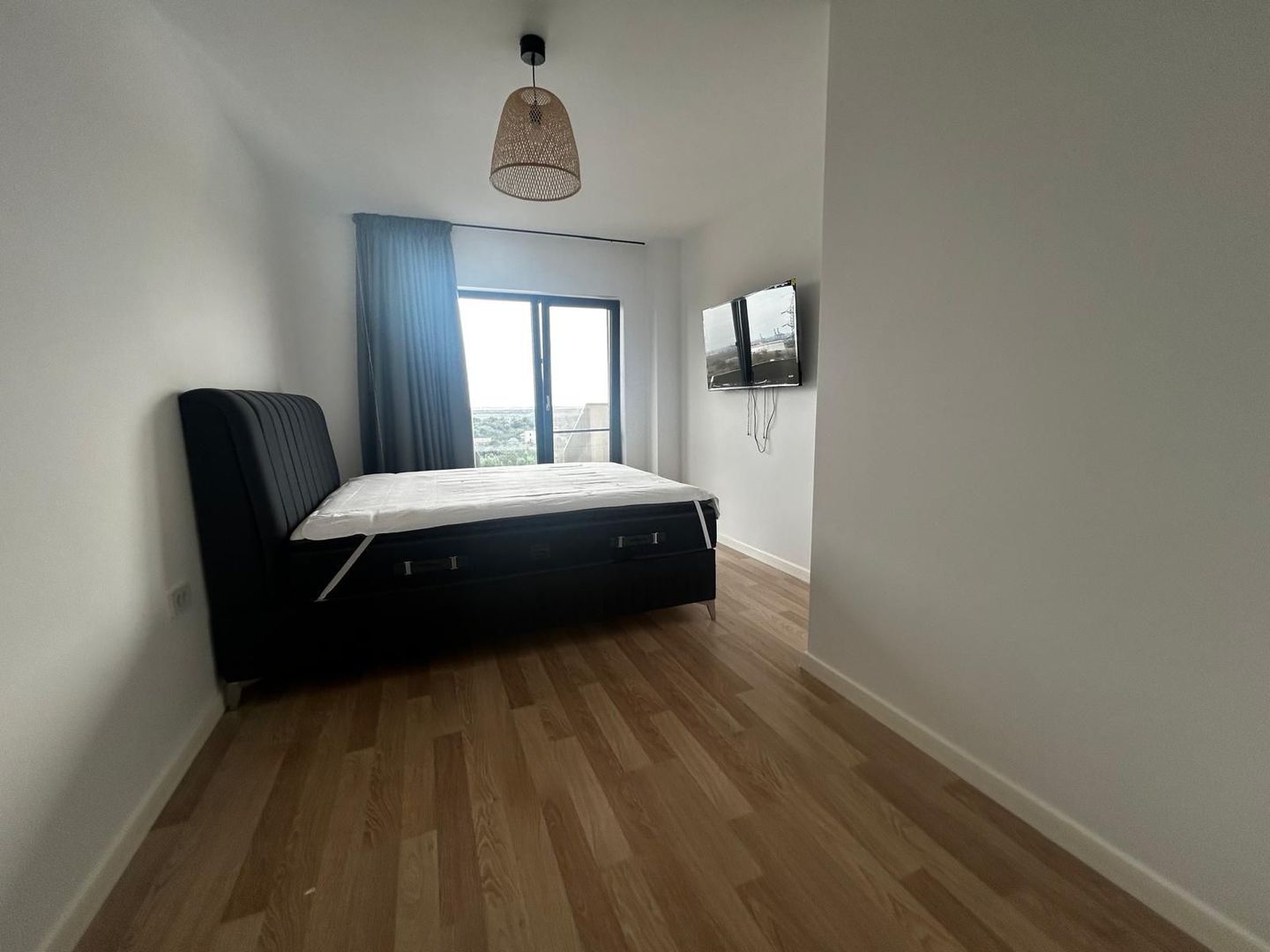 South Side Residence - Poză 9