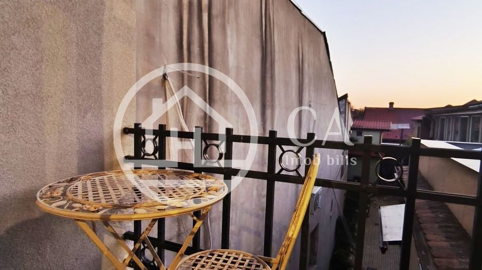 Apartament la casa, de inchiriat cu 3 camere Ultracentral, Oradea - Poză 11