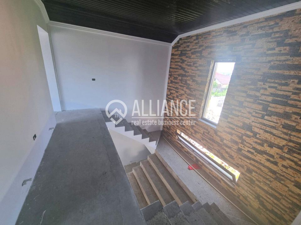 VALU LUI TRAIAN ( COD 02) -  Casa Superba 4 Camere aproape de conac - Poză 16