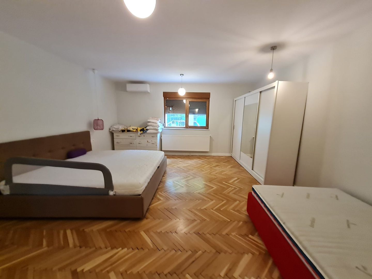 Casa solida în zona Bogdanestilor - Poză 44