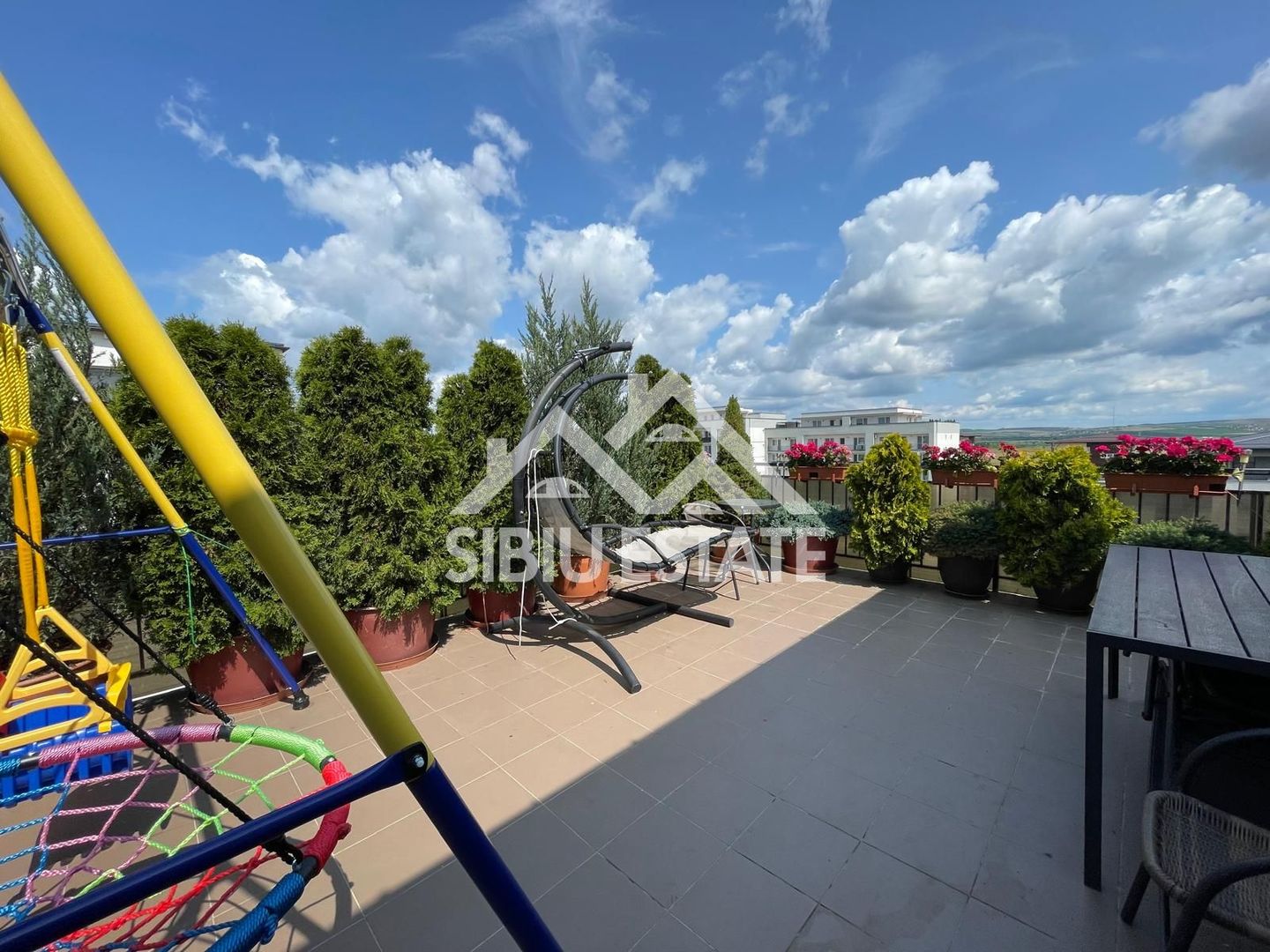 Penthouse modern cu terasă spectaculoasă de 50 mp Belvedere Residence - Poză 15