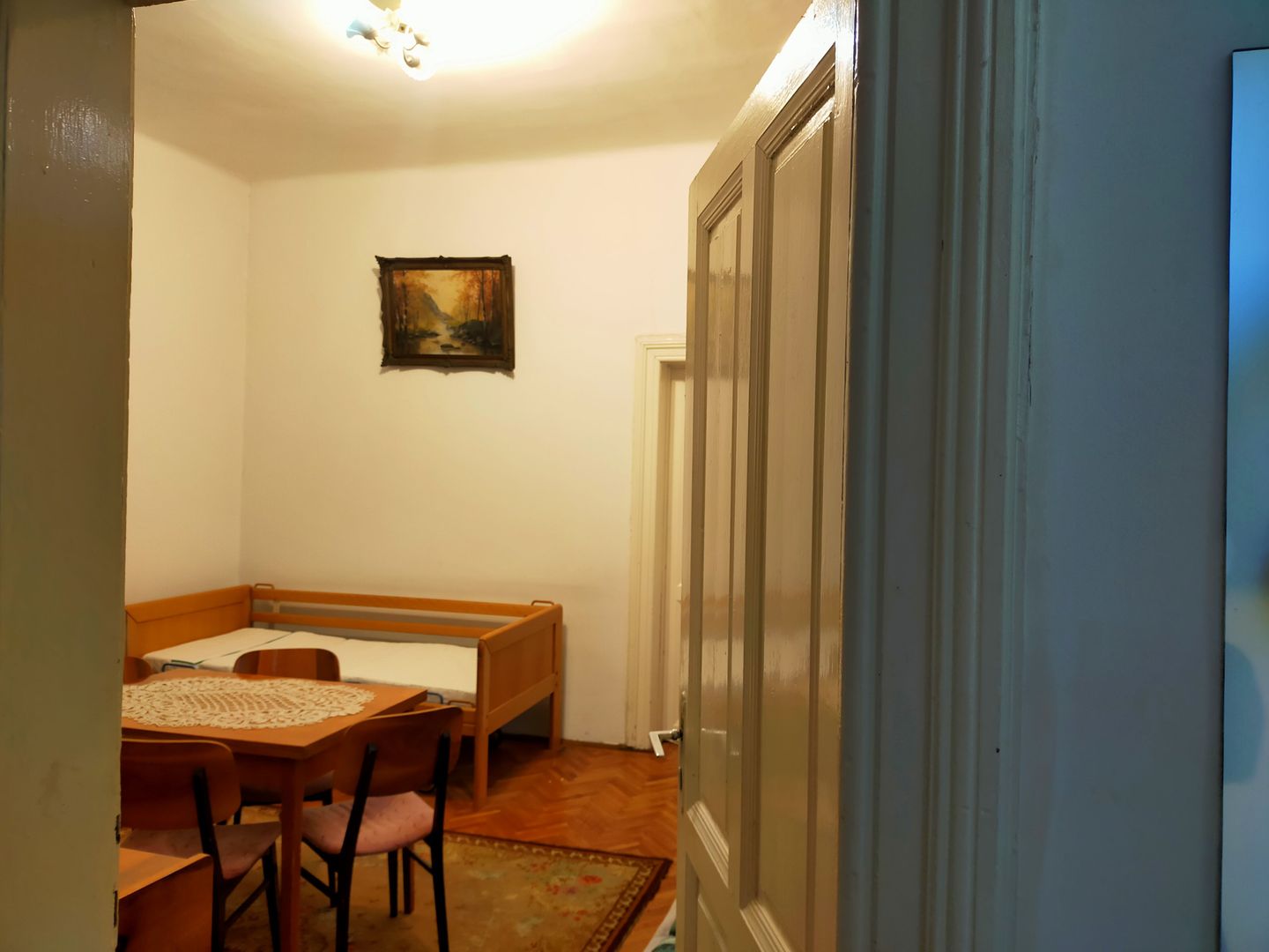 APARTAMENT 2 CAMERE ZONA SEMICENTRALA - Poză 2