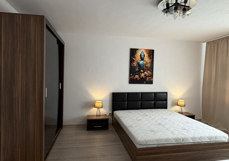 Închiriez apartament 3 camere modern, Nerva Traian -Piata Unirii - Poză 4