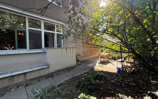 De vanzare 4 camere, curte exclusivă 250 mp, Str. Uruguay - Bucuresti - Poză 19