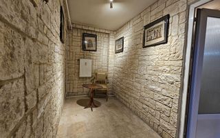 Spatiu de birou, langa Tribunal - Poză 1