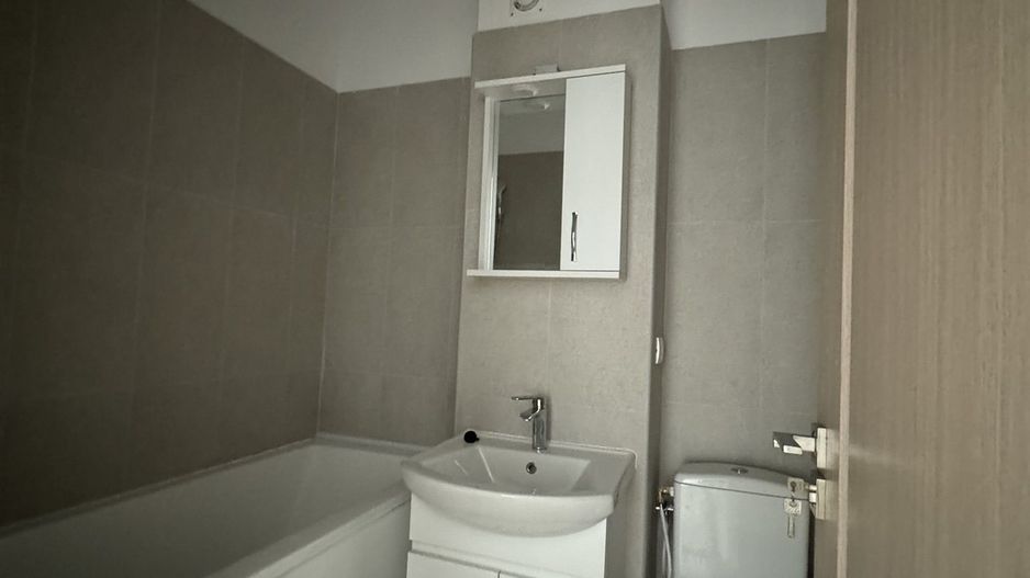 Apartament 2 Camere  decomandate de vanzare-Gata de mutare! - Poză 12