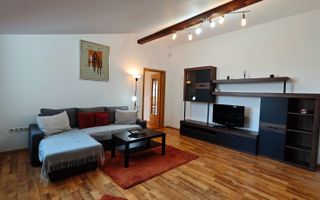 Apartament la casa,  aproape de 700! - Poză 2
