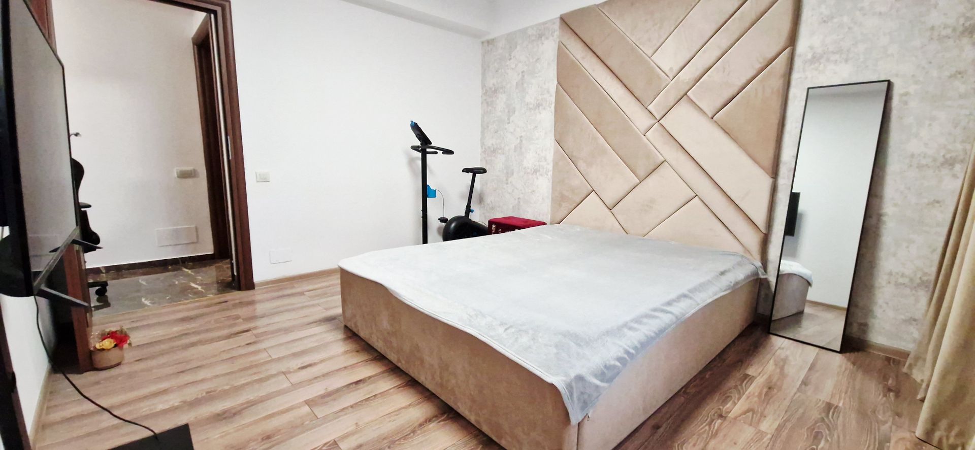 Apartament 3 camere | Curte proprie | 2 locuri parcare - Poză 13