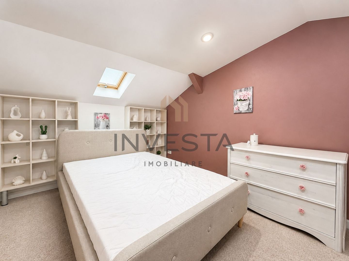 Apartament 3 camere decomandat de inchiriat in vila, zona Centrala! - Poză 10