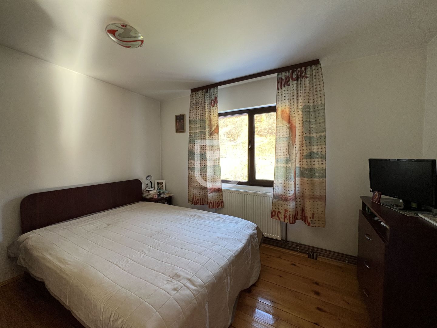 Casa cu 4 dormitoare | strada Manastirii | Gura Humorului - Poză 12