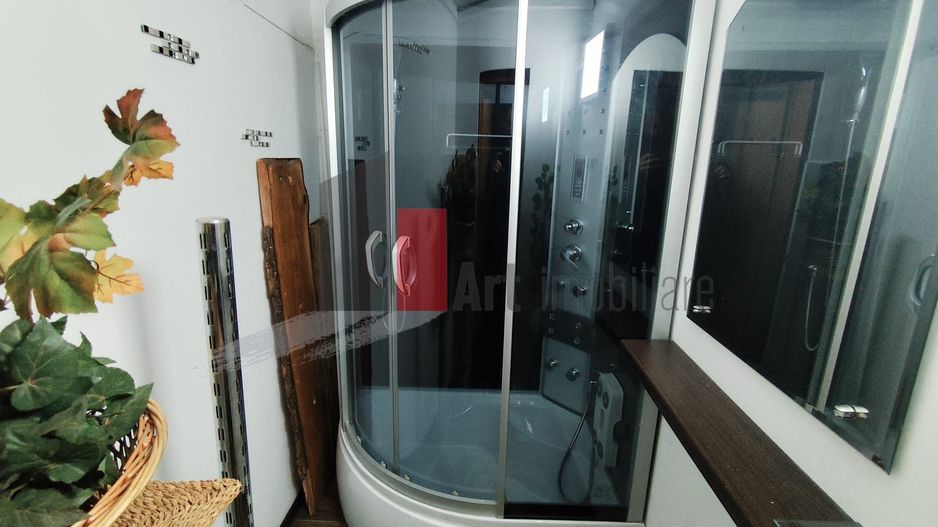 Spatiu comercial de inchiriat in Giulesti (langa stadion, complex comercial) - Poză 13