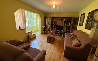 Apartament cu 3 camere etaj intermediar in zona Sagului - Poză 1