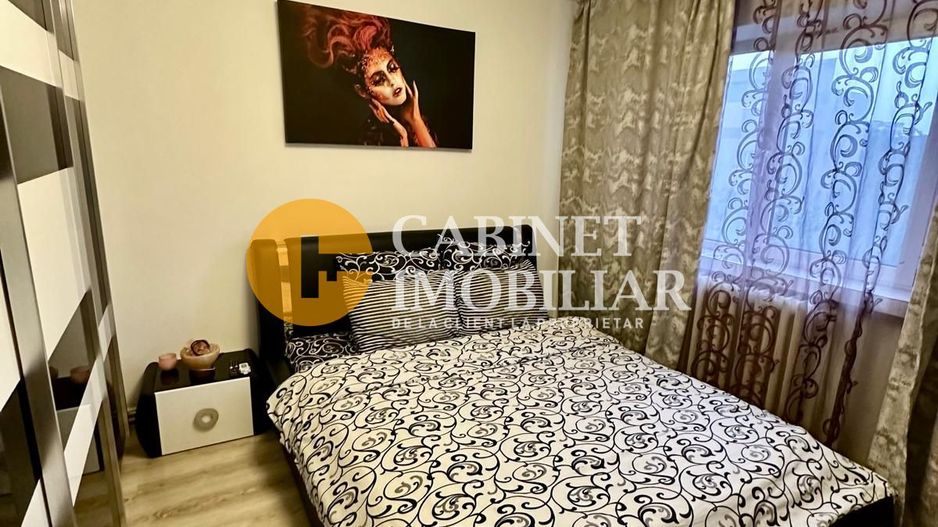 Nicolina- 3 Camere Decomandat - Etaj 3 -Bloc 1986 - Poză 4