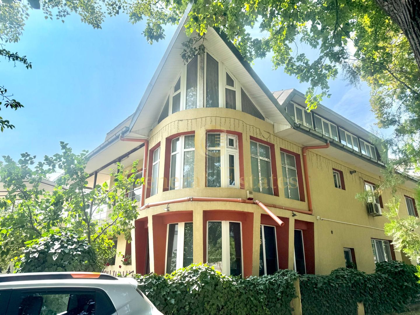 Vânzare Afacere Activa - Hotel - 4 Nivele 750 mp - Poză 19