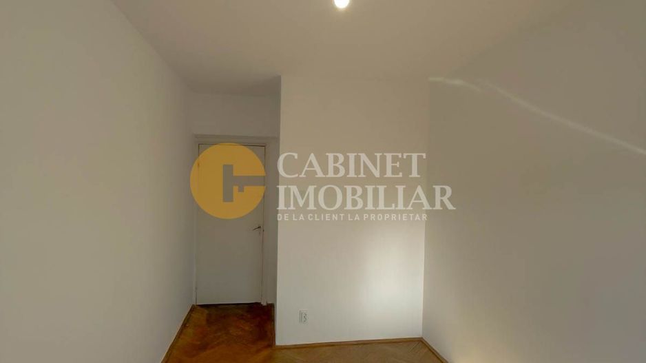 4 camere decomandat - 79 mp - Zona Galata - Poză 3