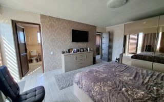 Casa P+1E, cu 5 camere, Strejnicu - Poză 14