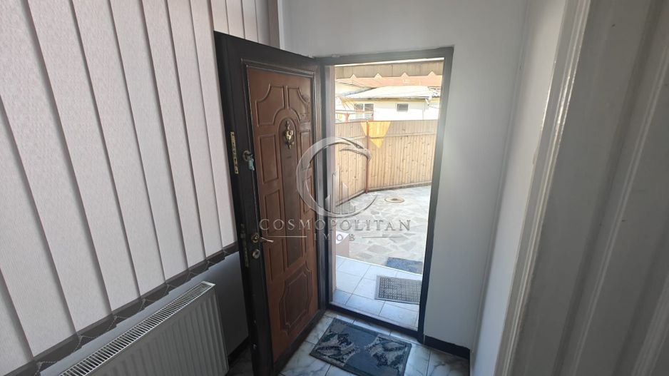 Casa Spatiu comercial zona ISJ Buzau 160mp Pret: 110.000 - Poză 12