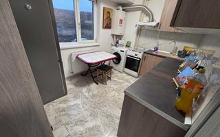 Apartament 1 camera Dec 38 mp Bucium 66500 euro. - Poză 3