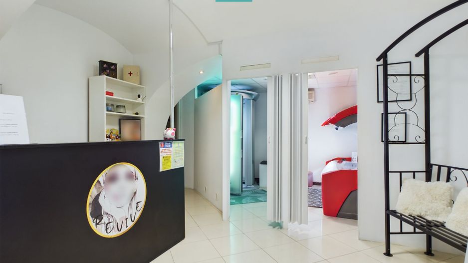 Salon cosmetică, coafor, masaj și relaxare - Poză 11