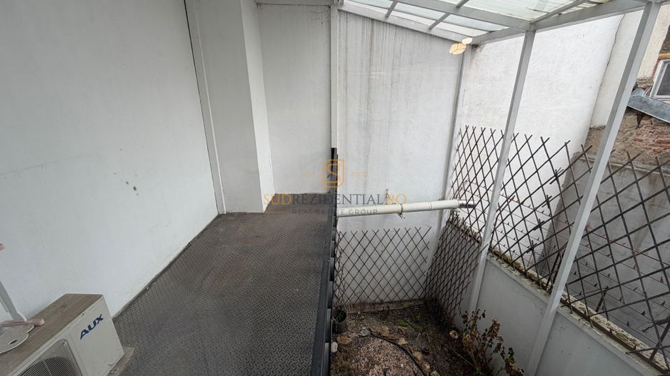 Cladire birouri ultracentral - multiple destinatii ( office/clinica ) - Poză 18