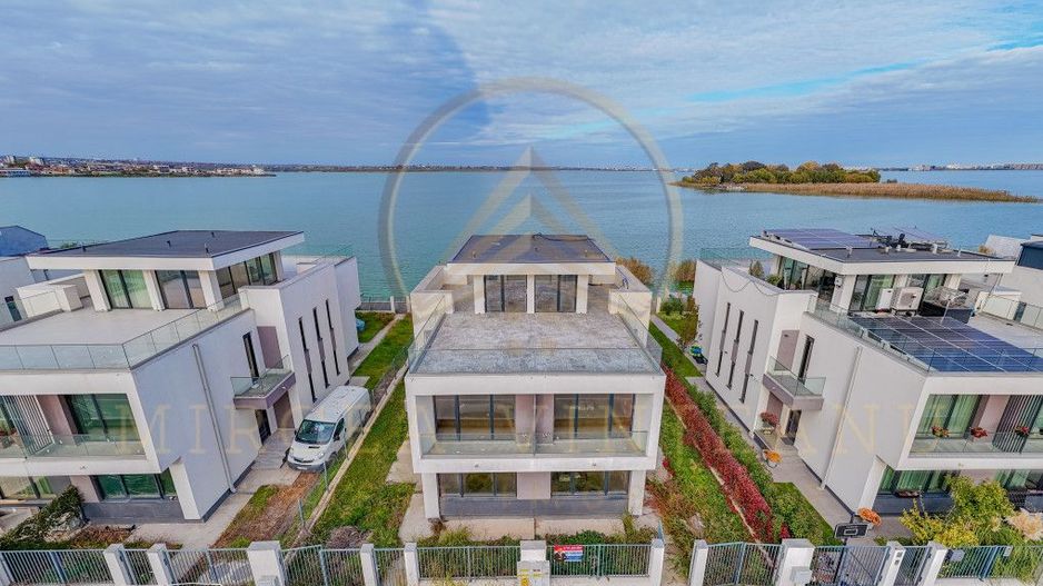 Ovidiu - Casă spectaculoasă , primul rand, cu vedere frontala  spre lac - Poză 3