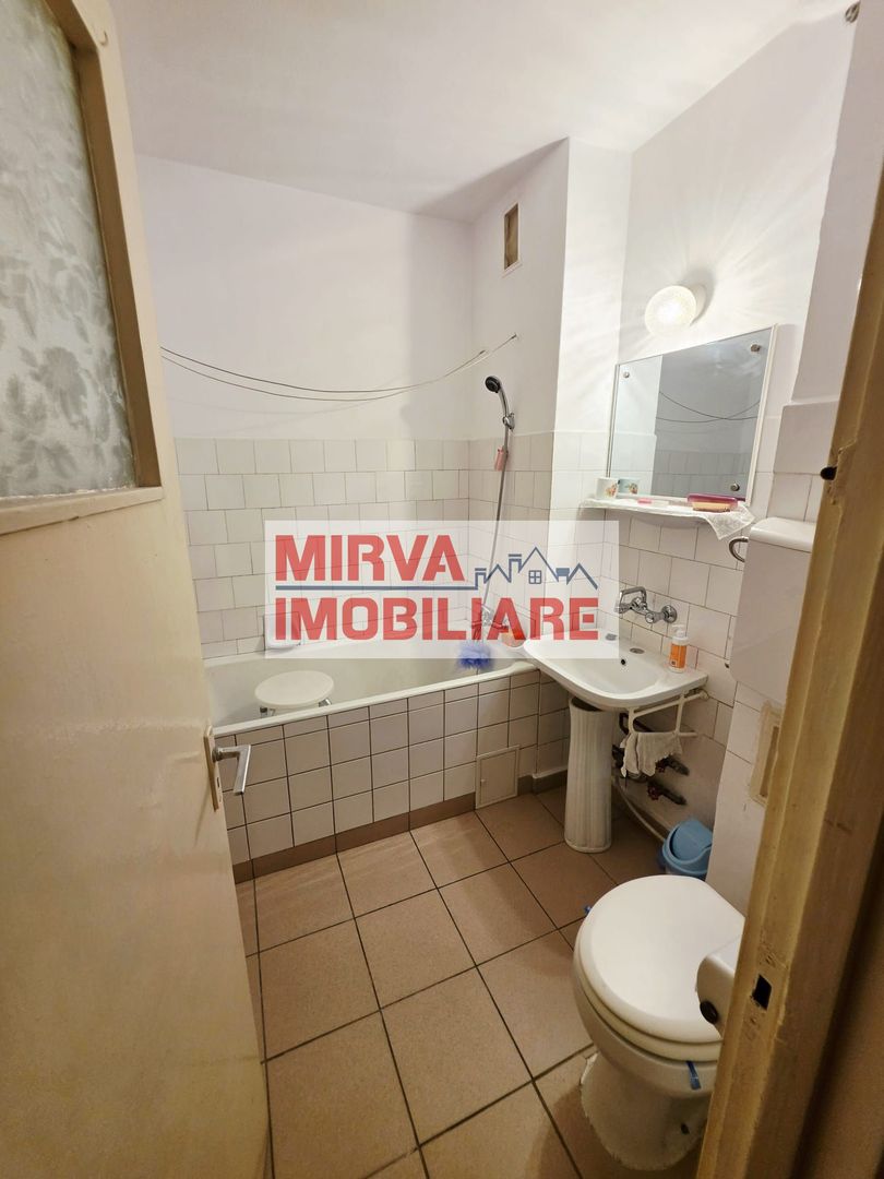 Apartament 3 camere, decomandat, parter, zona Republicii - Poză 12