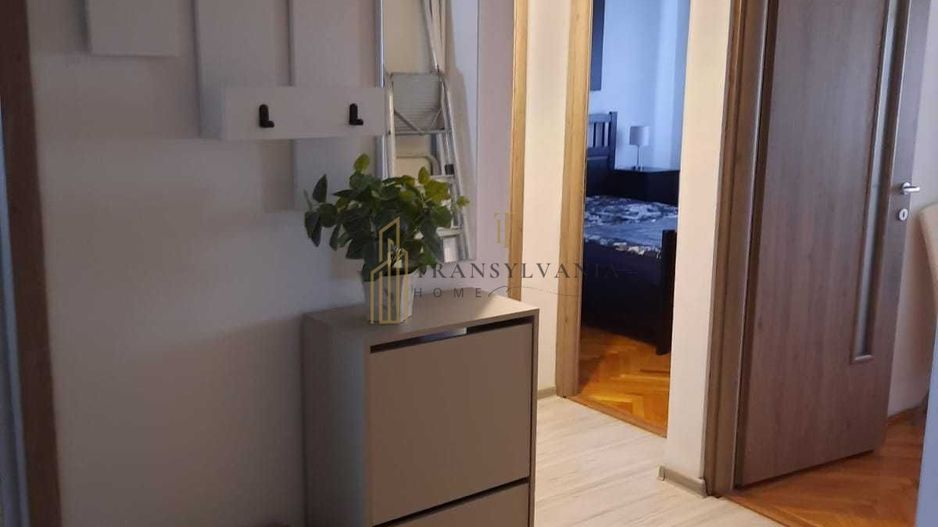 Apartament 3 camere decomandat, zona Scoala de inot - Poză 5