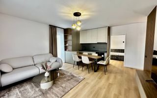 Prima închiriere! Apartament 3 camere | Parcare | Terasă | Eroilor - Poză 2