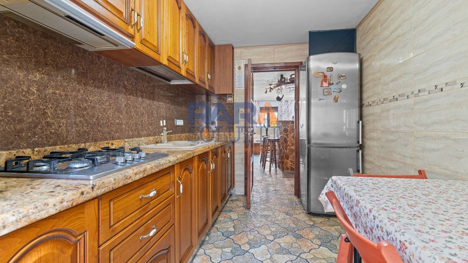 Apartament 3 camere - Favorit - mobilat și utilat - Poză 7