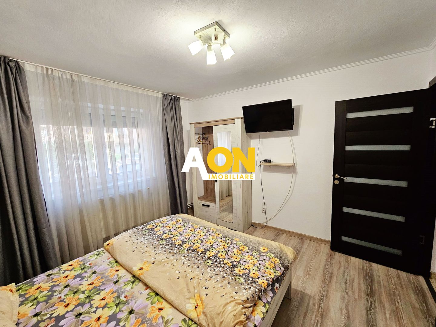 Apartament 3 camere ideal pt. regim hotelier, zona Spital Judetean - Poză 6
