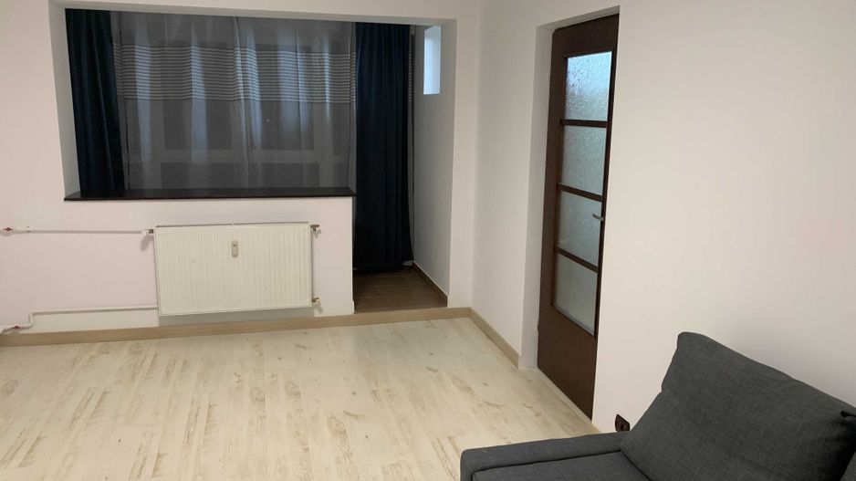 Apartament 3 camere circular | Metrou Favorit | - Poză 2