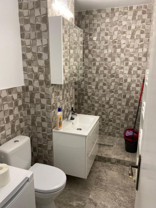 Inchiriere Apartament 3 Camere Ultracentral - Poză 8