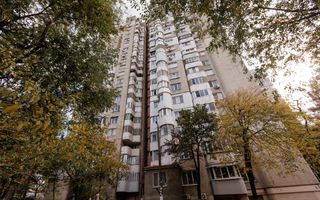 Apartament cu 4 camere spre vânzare, strada Romană, Centru - Poză 13