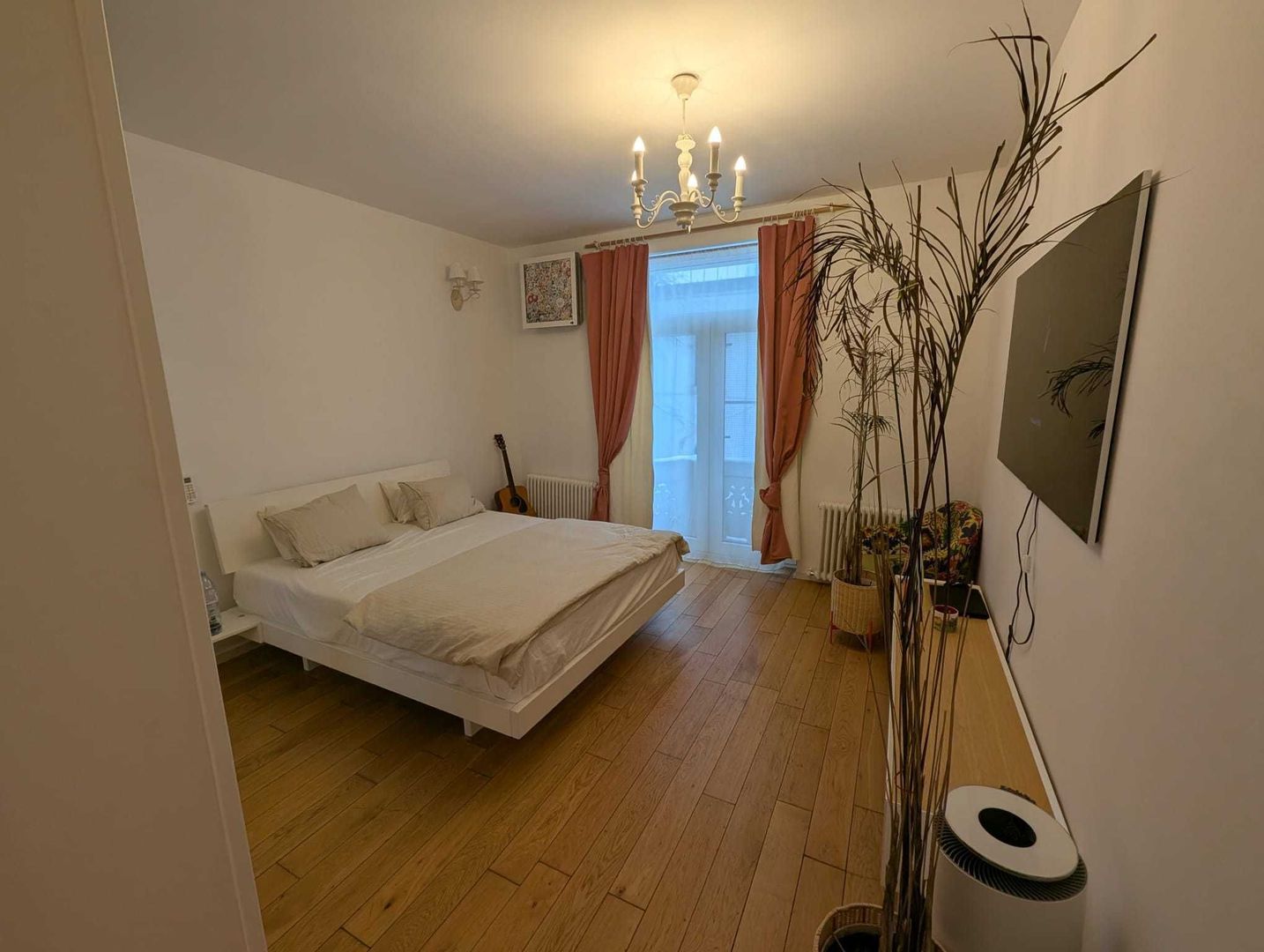 APARTAMENT SPATIOS ZONA CAPITALE - Poză 2