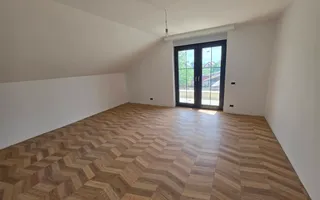 Casă nouă, impozantă,  6 camere, 1346 mp teren, Bărăbanț - Poză 21