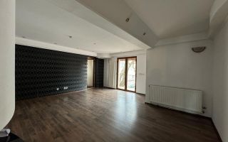 REȘEDINȚĂ EXCLUSIVISTĂ | 8 CAMERE | 4 BĂI | 2 LIVINGURI | TEREN 679 MP - Poză 5